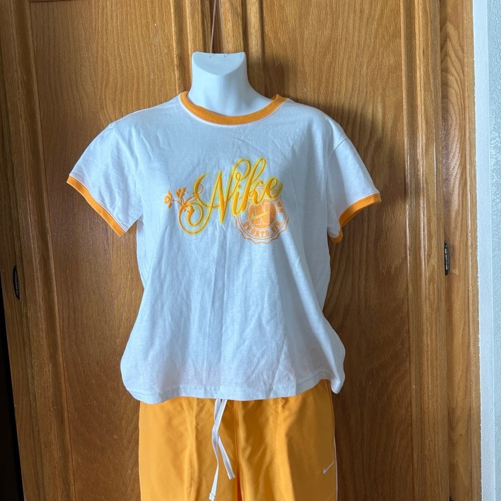Nike 3 piece set size M - Picture 5 of 11